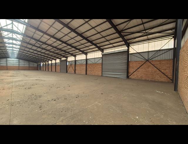 3,200M² WAREHOUSE TO LET IN WITHOK ESTATE